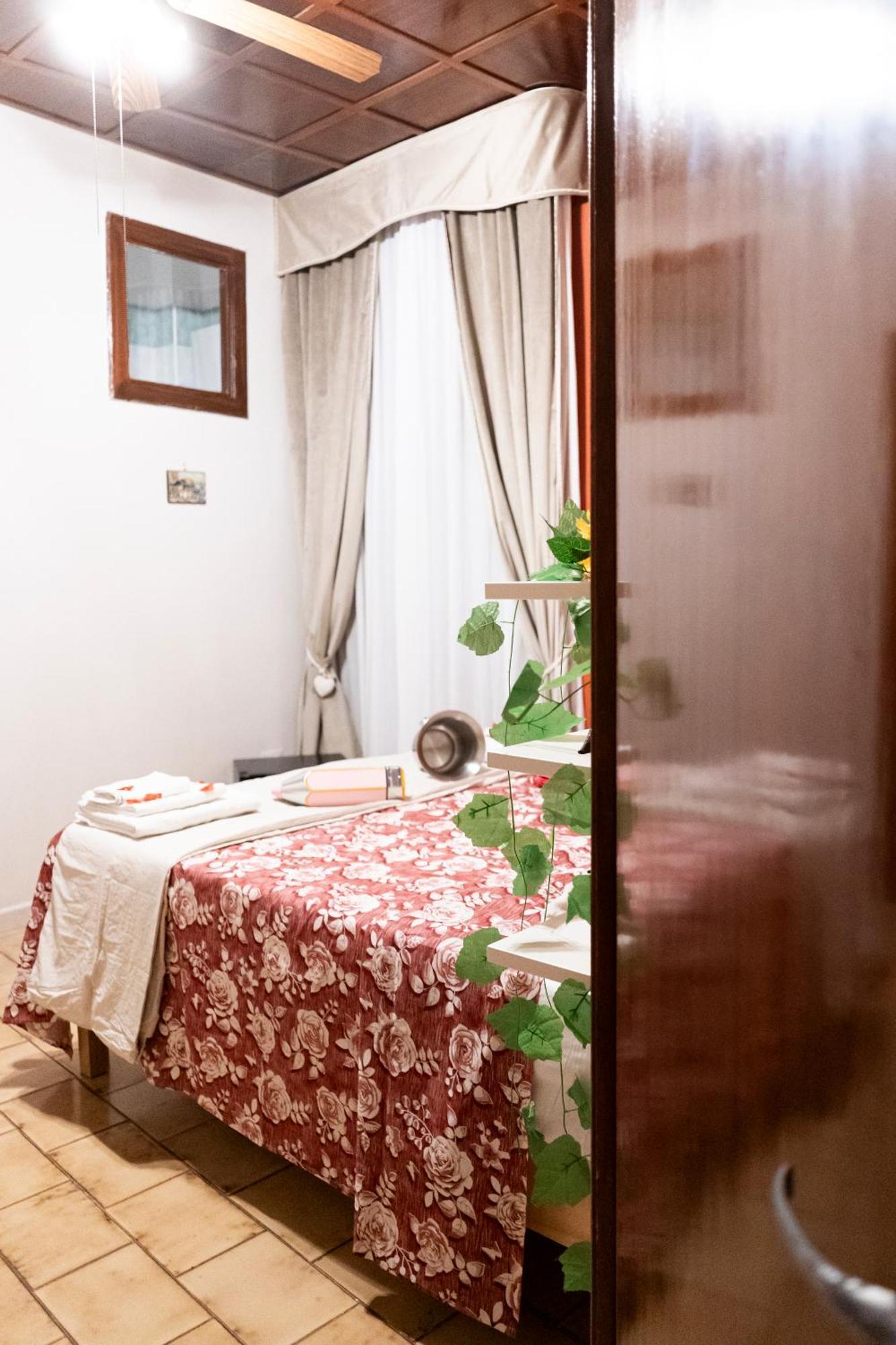 Affitta Camera Don Vittorio - Napoli Portacapuana Екстер'єр фото